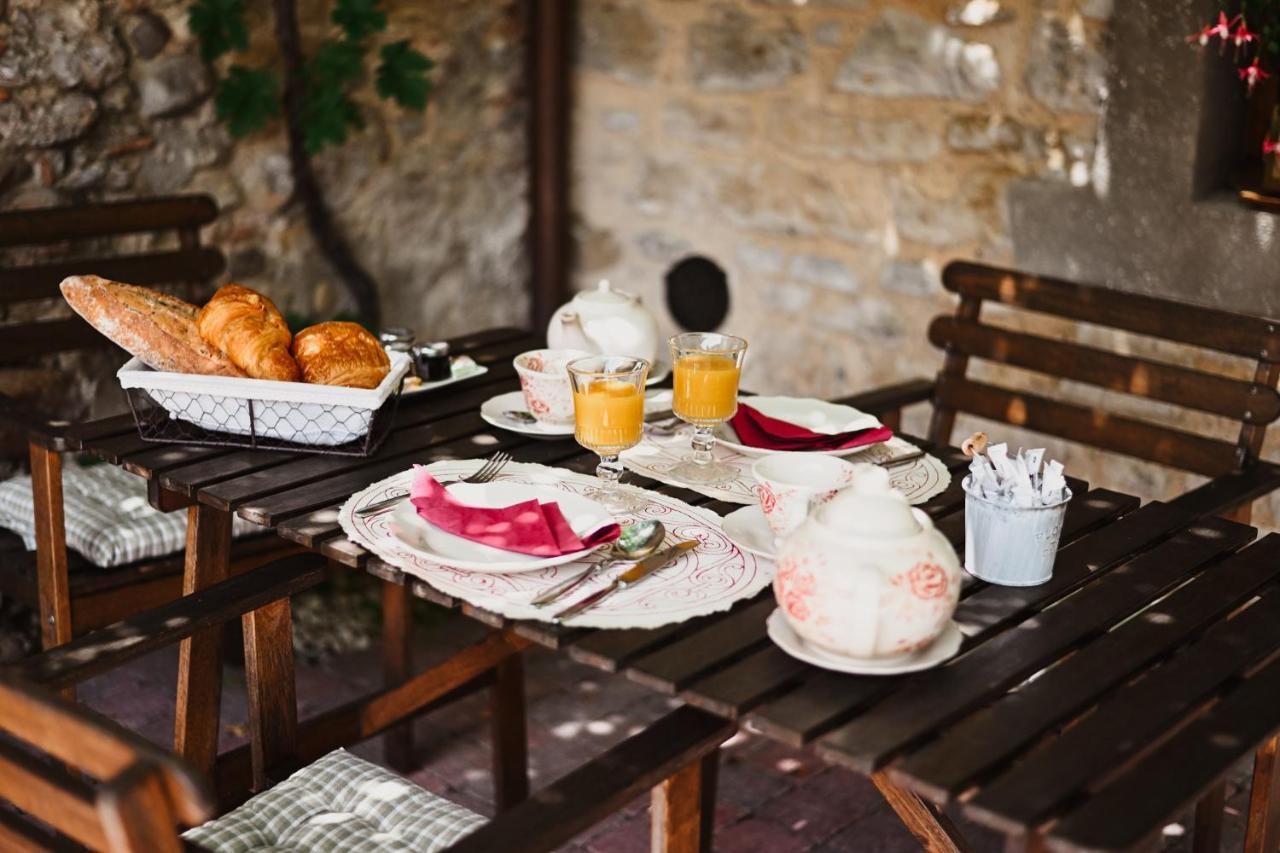 ミルポワ Demeure De La Carmine, Sejour Bien-Etre D'Exception, Piscine, Hammam, Champagne Bed & Breakfast エクステリア 写真