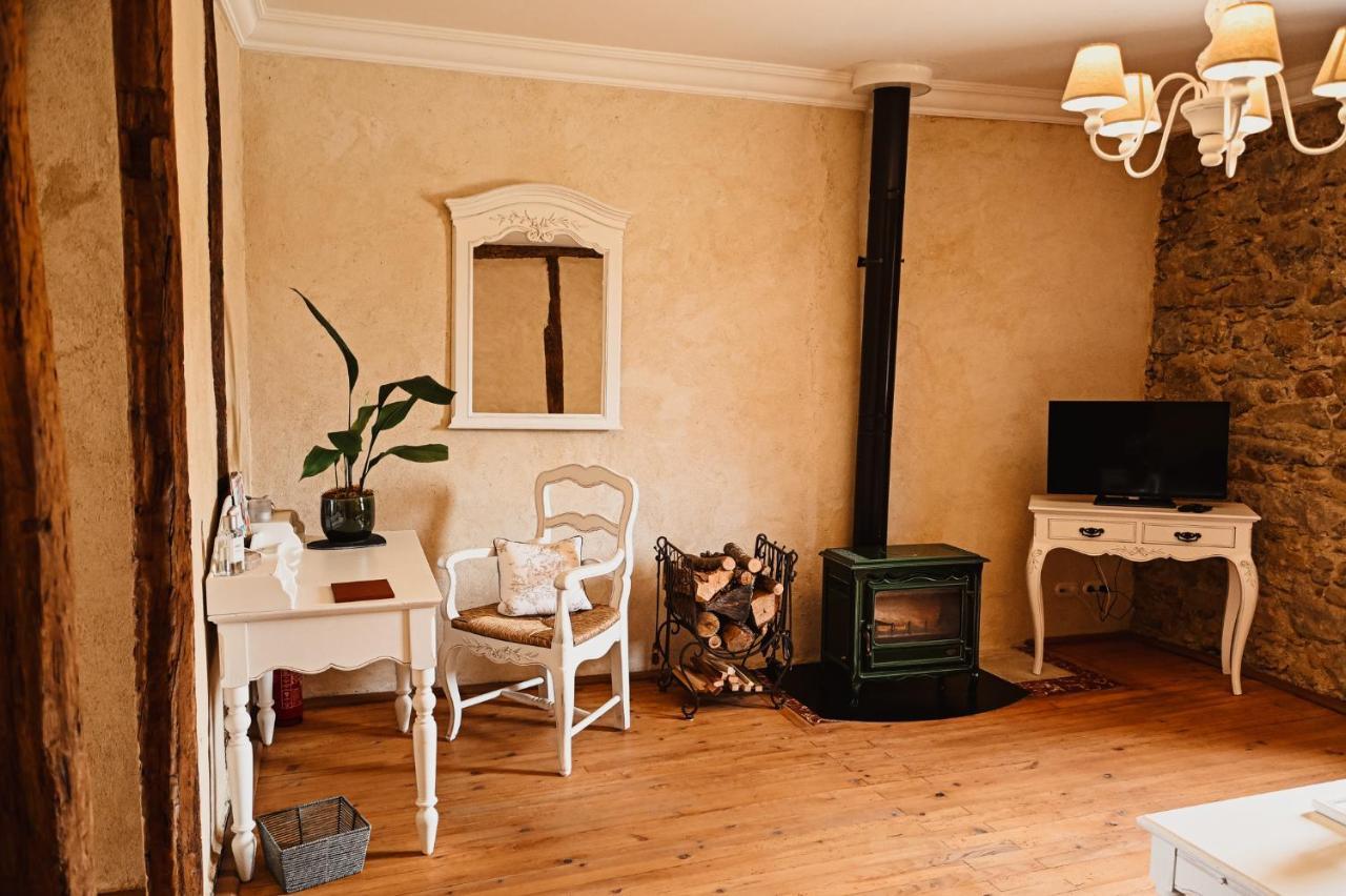 ミルポワ Demeure De La Carmine, Sejour Bien-Etre D'Exception, Piscine, Hammam, Champagne Bed & Breakfast エクステリア 写真