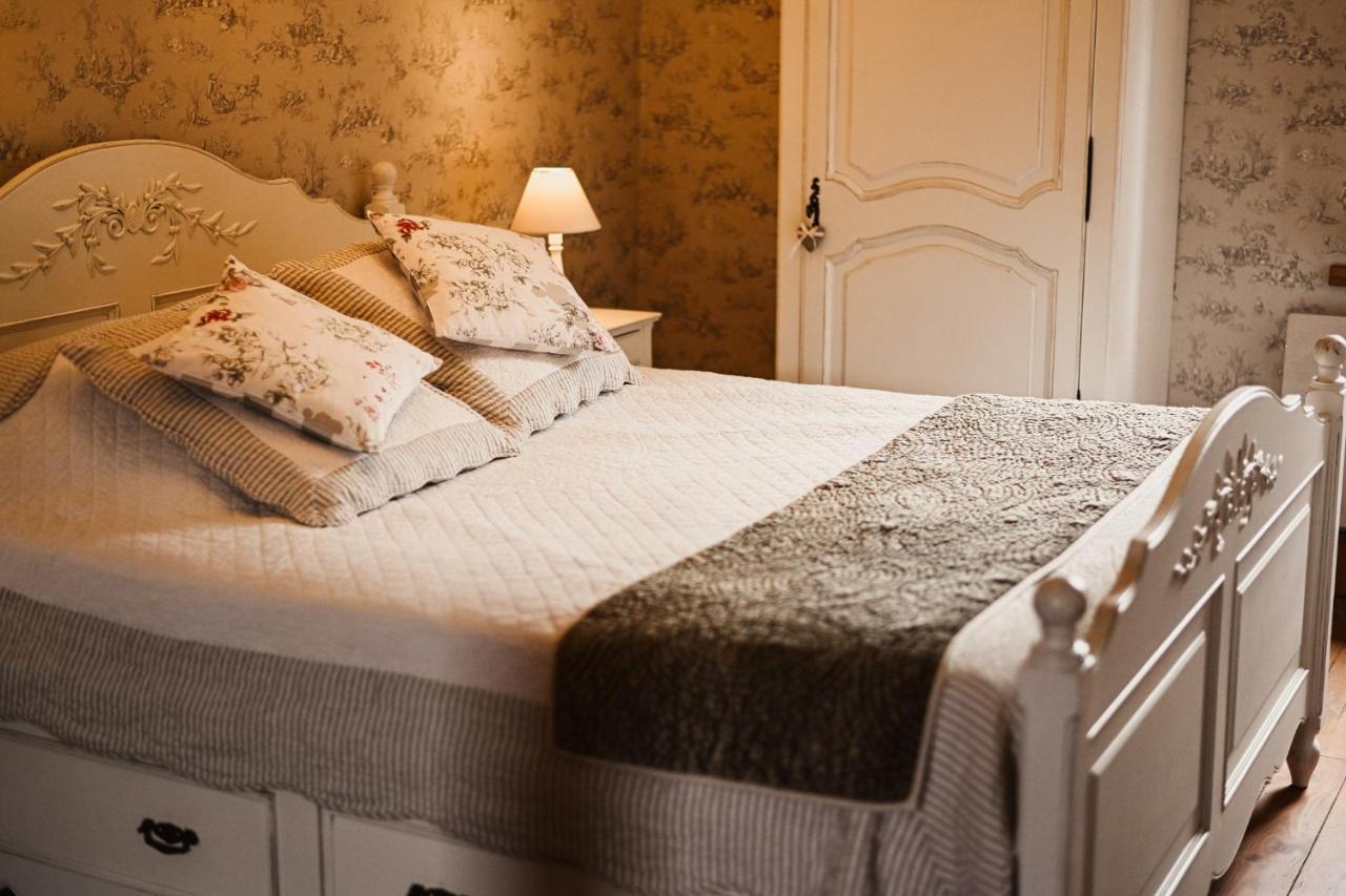 ミルポワ Demeure De La Carmine, Sejour Bien-Etre D'Exception, Piscine, Hammam, Champagne Bed & Breakfast エクステリア 写真