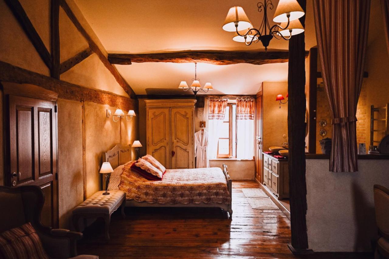 ミルポワ Demeure De La Carmine, Sejour Bien-Etre D'Exception, Piscine, Hammam, Champagne Bed & Breakfast エクステリア 写真
