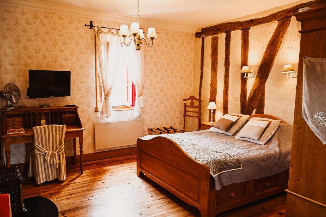 ミルポワ Demeure De La Carmine, Sejour Bien-Etre D'Exception, Piscine, Hammam, Champagne Bed & Breakfast エクステリア 写真