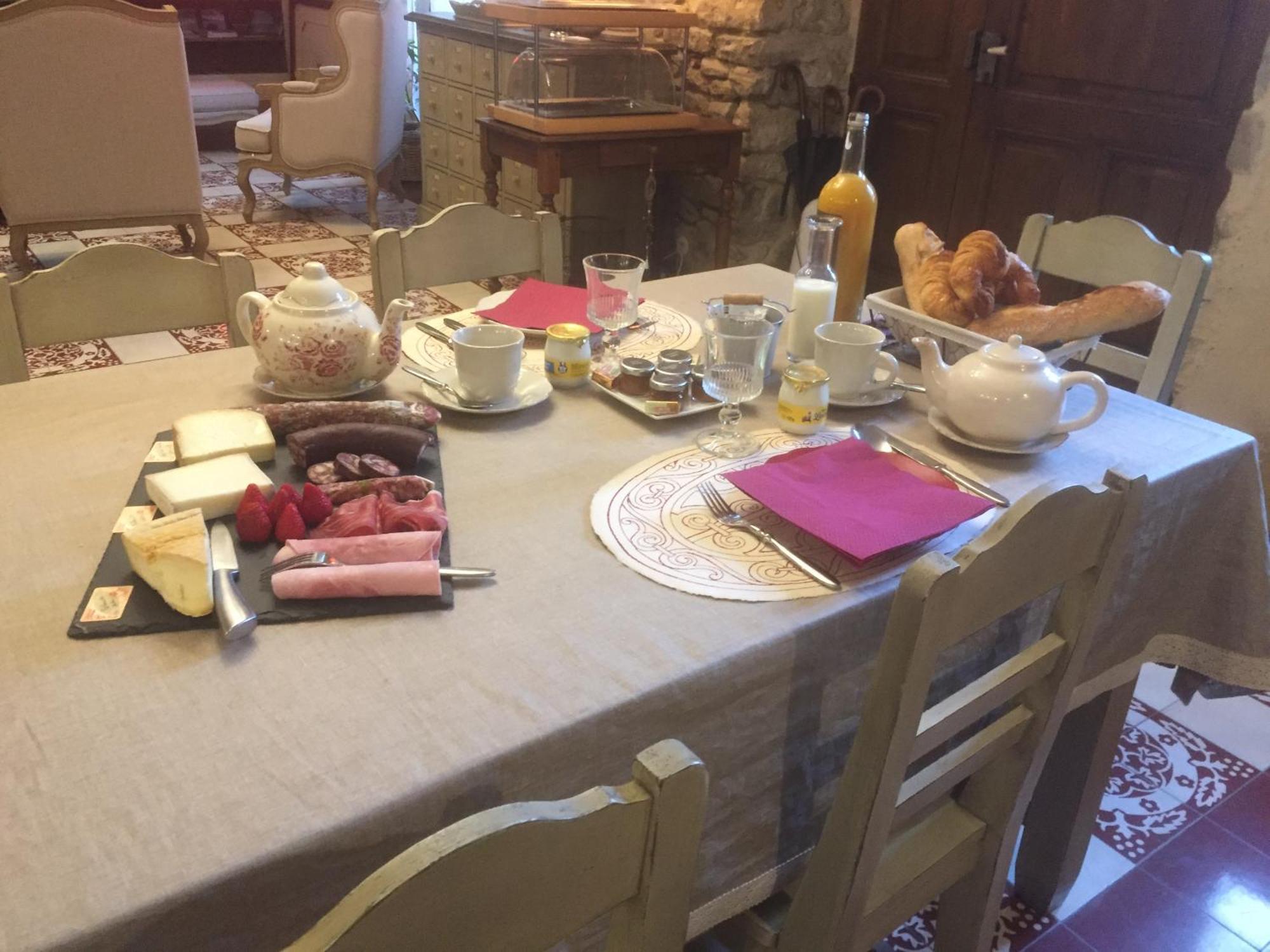 ミルポワ Demeure De La Carmine, Sejour Bien-Etre D'Exception, Piscine, Hammam, Champagne Bed & Breakfast エクステリア 写真